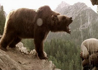 Отрывок из фильма "Медведь"